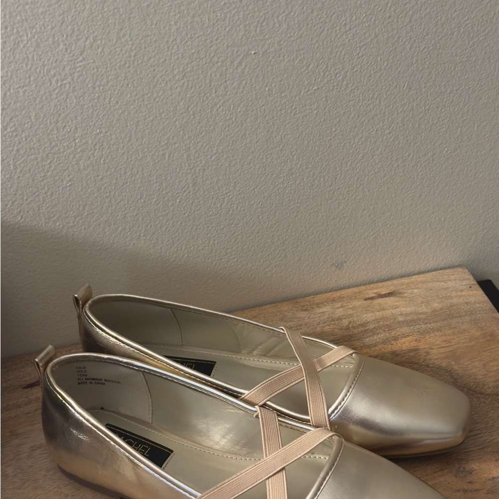 RACHEL Rachel Roy Gold Flats
